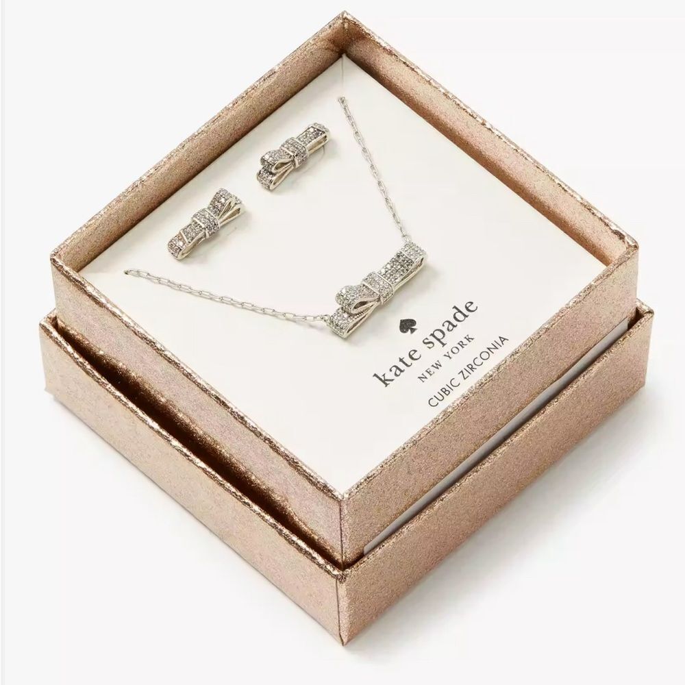 NWT Kate Spade Ribbon‎ Boxed Set Earrings and Necklace